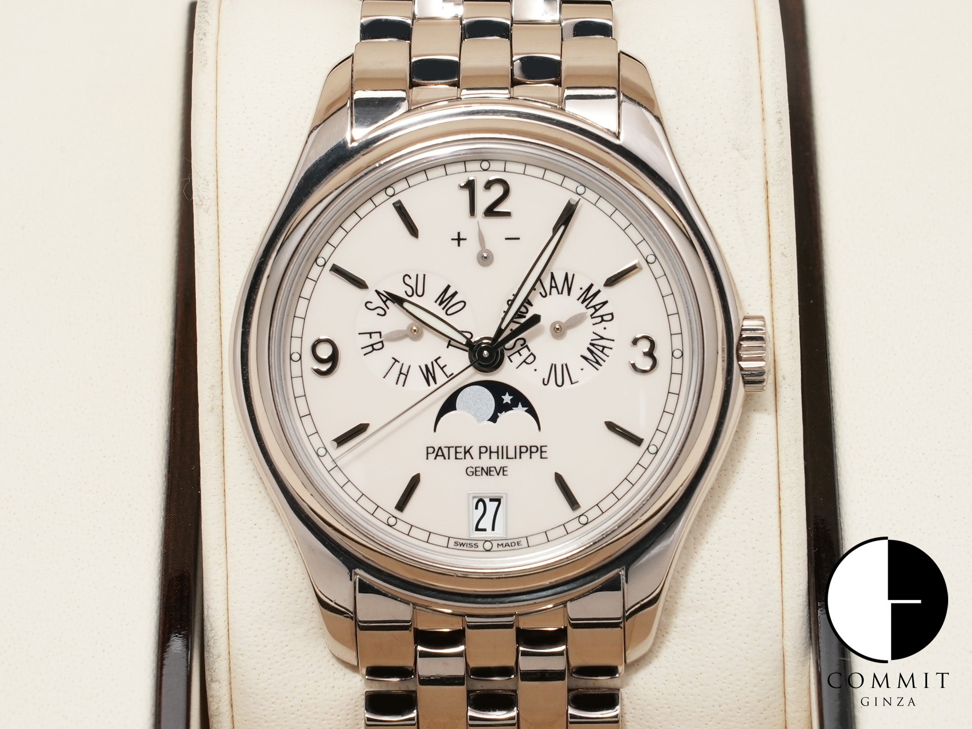 パテックフィリップ アニュアルカレンダー ムーンフェイズ Ref.5146/1G-001 ホワイトゴールド アイボリー文字盤 中古 653uvzkt