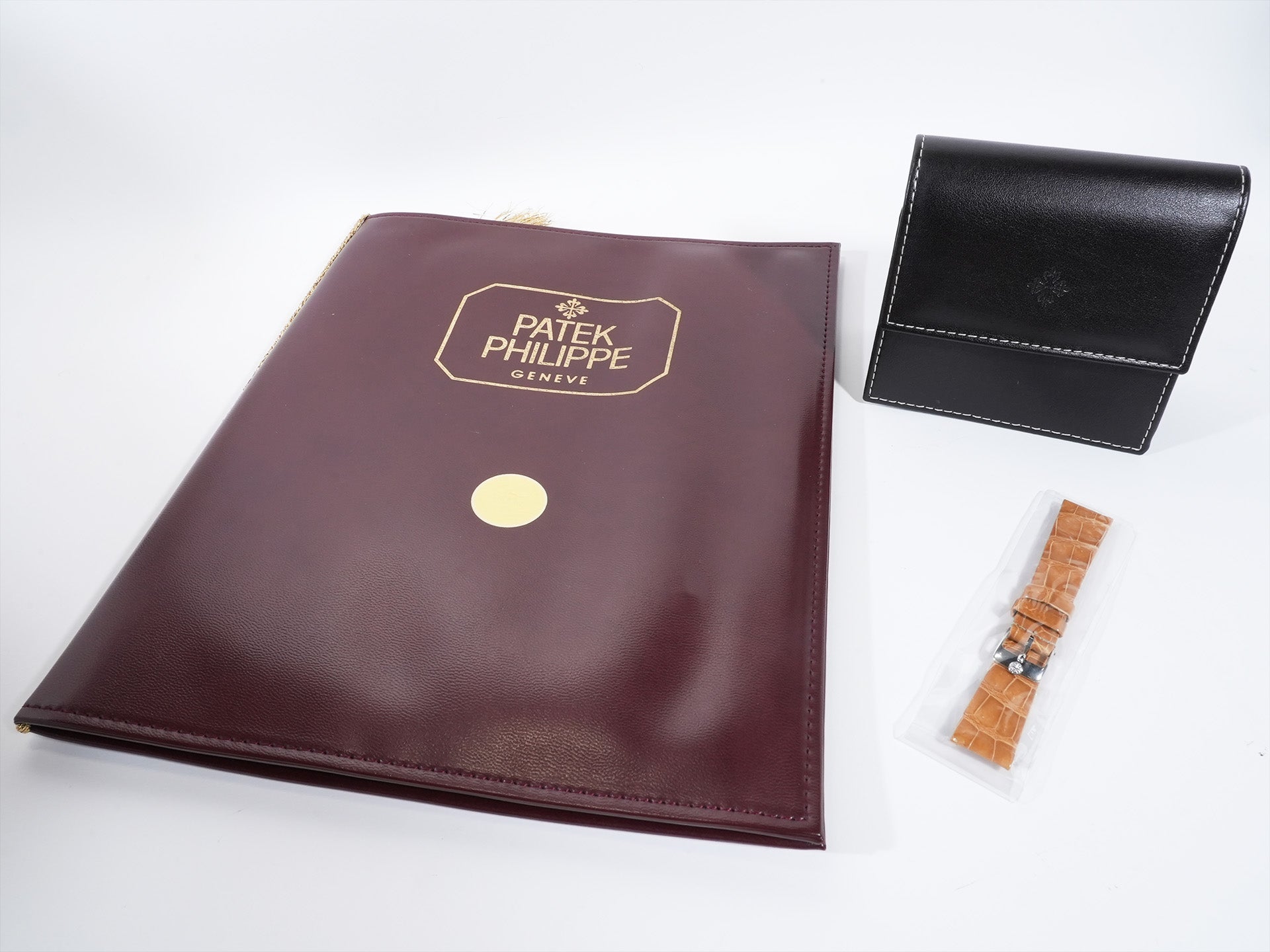 パテックフィリップ カラトラバ Ref.3718 ステンレススチール アイボリー文字盤 中古 njy94c2r