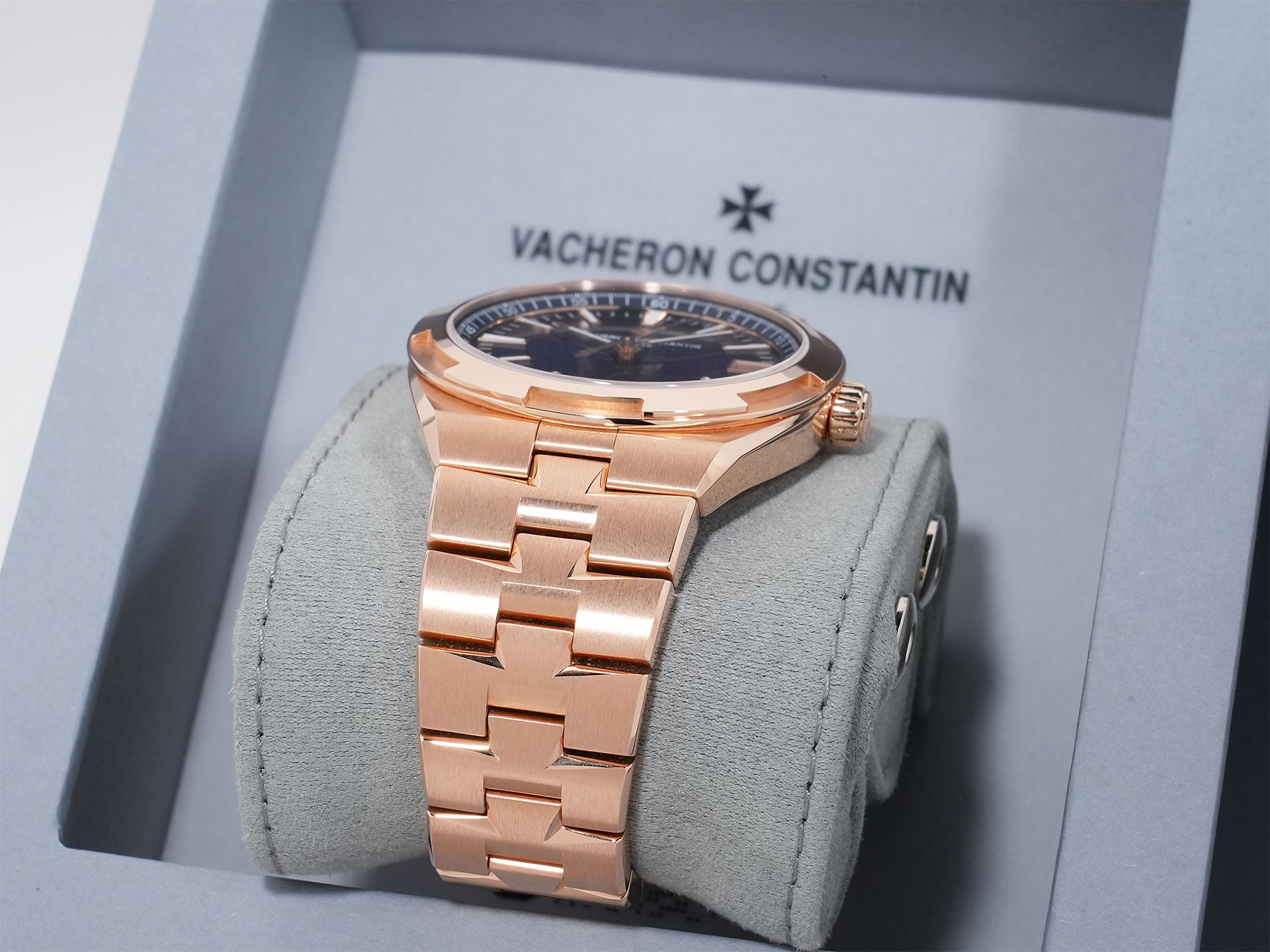 ヴァシュロンコンスタンタン オーヴァーシーズ オートマティック Ref.4520V/210R-B705 ピンクゴールド ブルー文字盤 美品 wgkfzx8r