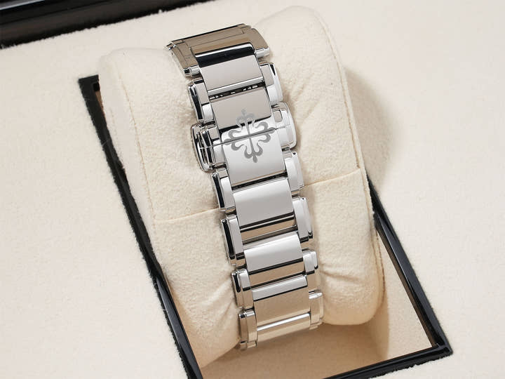 パテックフィリップ Twenty-4 Ref.7300/1200A-011 ステンレススチール オリーブグリーン ソレイユ文字盤 極美品 nbig4puv