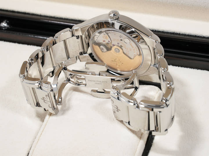 パテックフィリップ Twenty-4 Ref.7300/1200A-011 ステンレススチール オリーブグリーン ソレイユ文字盤 極美品 nbig4puv