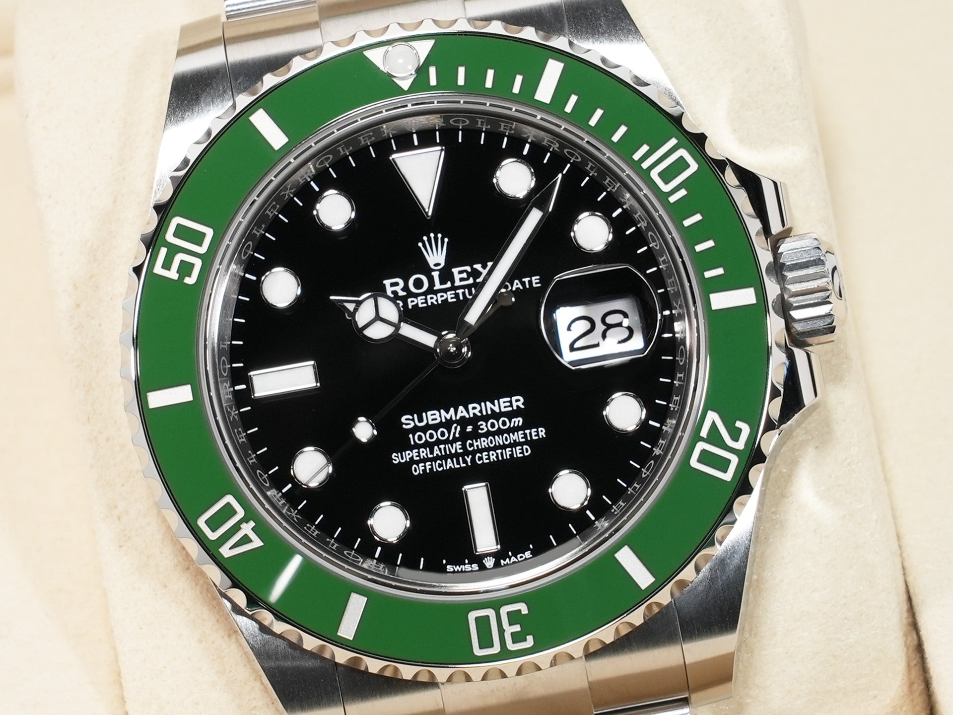 ロレックス サブマリーナー デイト Ref.126610LV ステンレススチール ブラック文字盤 未使用 82xn9qm2