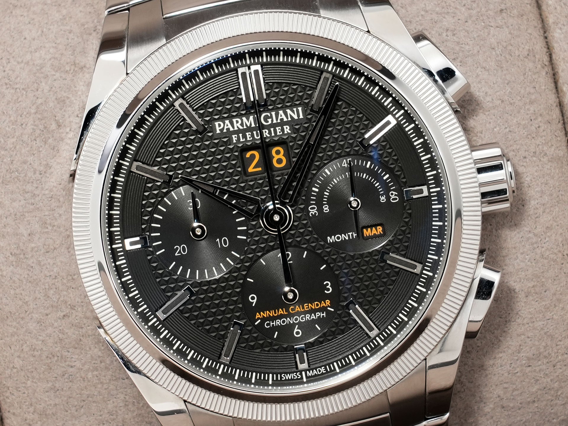 Parmigiani Fleurier Tonda GT Chronograph Ref. PFC906-0000210-B00182 Stainless Steel Black Dial Used jra8rv6n
