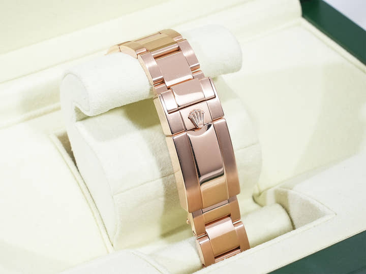 ロレックス デイトナ Ref.116505 エバーローズゴールド ピンクxブラック文字盤 中古 rjict6kr