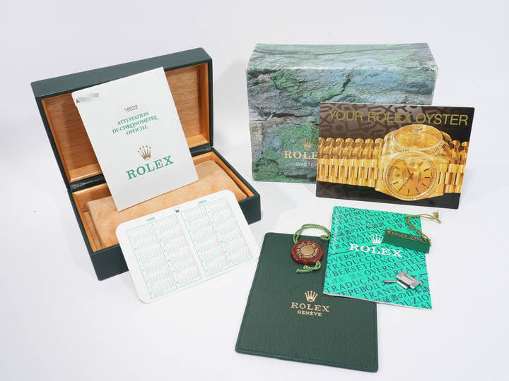 Rolex Yacht-Master 40 Ref. 16622 Stainless Steel/Platinum Rolesium Dial Excellent Used 6mwwhemk