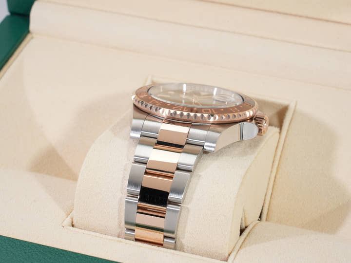 ロレックス GMTマスターII Ref.126711CHNR ステンレススチール/エバーローズゴールド ブラック文字盤 オイスターブレスレット 中古 ii7b77s8