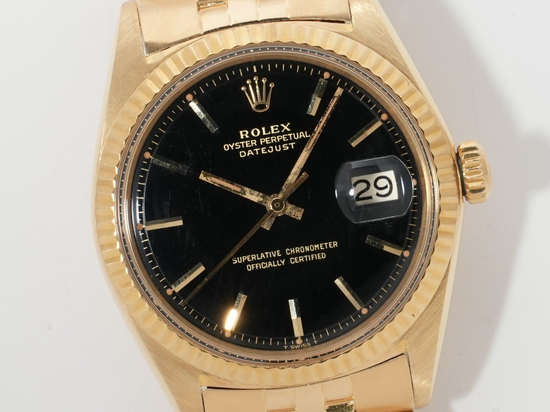 ロレックス デイトジャスト Ref.1601 イエローゴールド ブラック文字盤 中古 9rv23uux