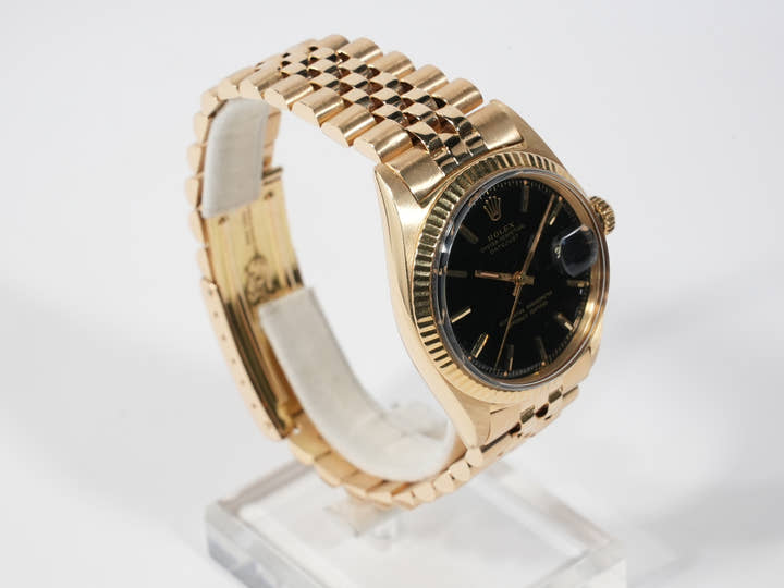 ロレックス デイトジャスト Ref.1601 イエローゴールド ブラック文字盤 中古 9rv23uux