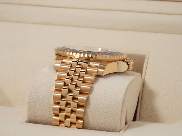 ロレックス GMTマスターII Ref.126718GRNR イエローゴールド ブラック文字盤 ジュビリーブレスレット 美中古 bp9z6gzp