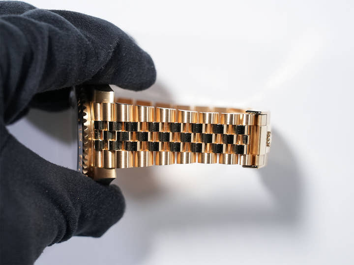 ロレックス GMTマスターII Ref.126718GRNR イエローゴールド ブラック文字盤 ジュビリーブレスレット 美中古 bp9z6gzp