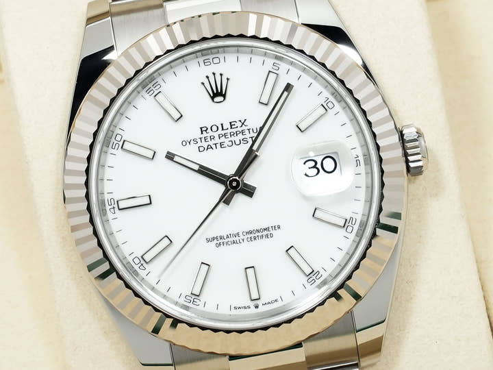 ロレックス デイトジャスト41 Ref.126334 ステンレススチール/ホワイトゴールド ホワイト文字盤 オイスターブレスレット 未使用 crrmuaob