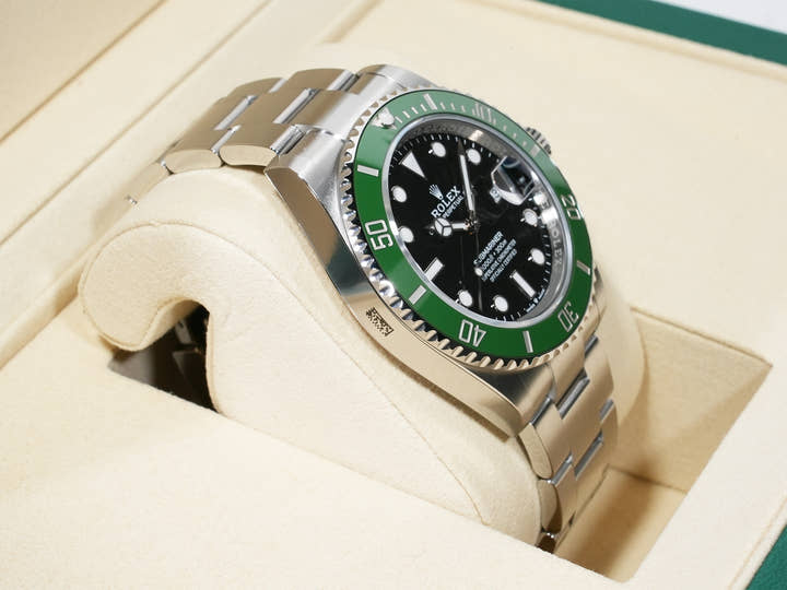ロレックス サブマリーナー デイト Ref.126610LV ステンレススチール ブラック文字盤 未使用 3fb8ykpr