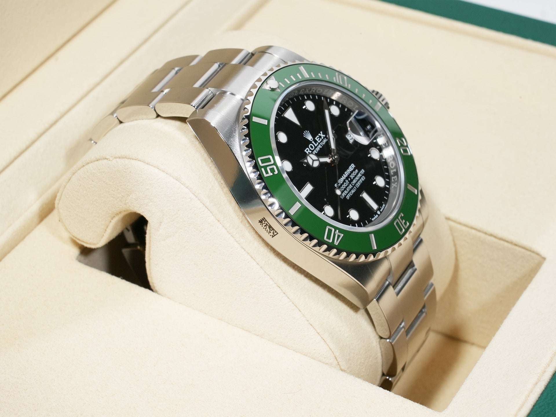 ロレックス サブマリーナー デイト Ref.126610LV ステンレススチール ブラック文字盤 未使用 3fb8ykpr