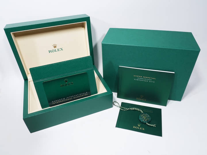 ロレックス サブマリーナー デイト Ref.126610LV ステンレススチール ブラック文字盤 未使用 3fb8ykpr