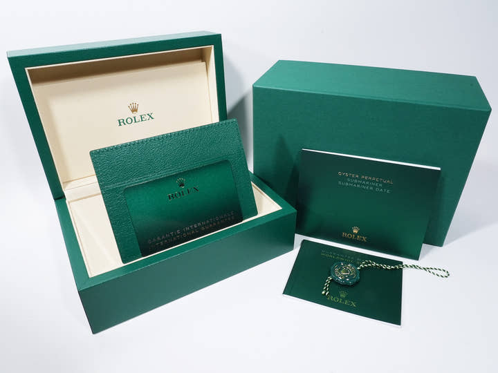 ロレックス サブマリーナー デイト Ref.126610LN ステンレススチール ブラック文字盤 未使用 ht4ythtw