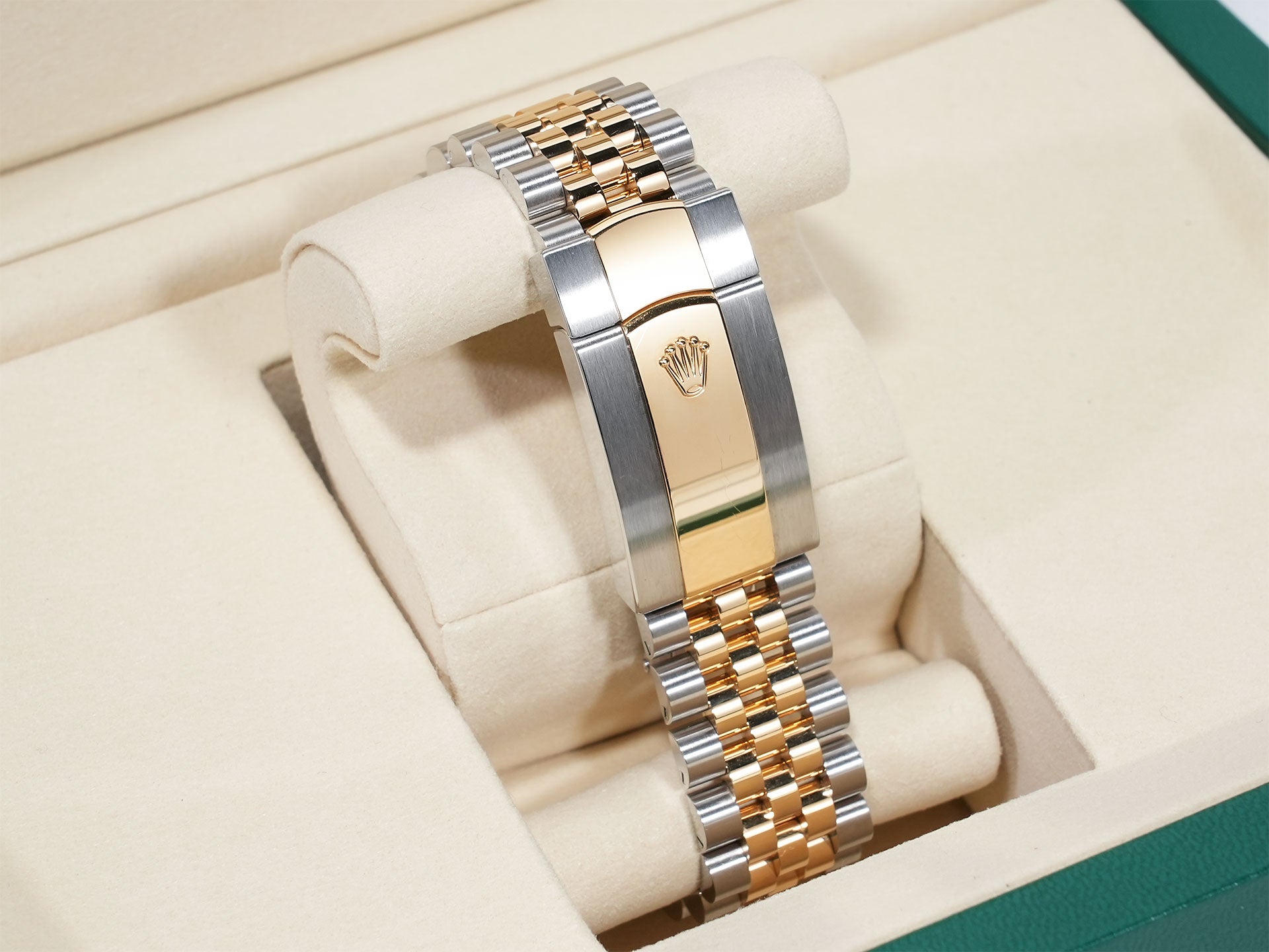 ロレックス スカイドゥエラー Ref.336933 ステンレススチール/イエローゴールド シャンパンカラー文字盤 ジュビリーブレスレット 中古 2nfjfcds