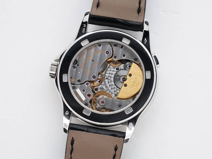 パテックフィリップ コンプリケーション ワールドタイム Ref.5110P-001 プラチナ ブルー文字盤 中古 eor9cc3k