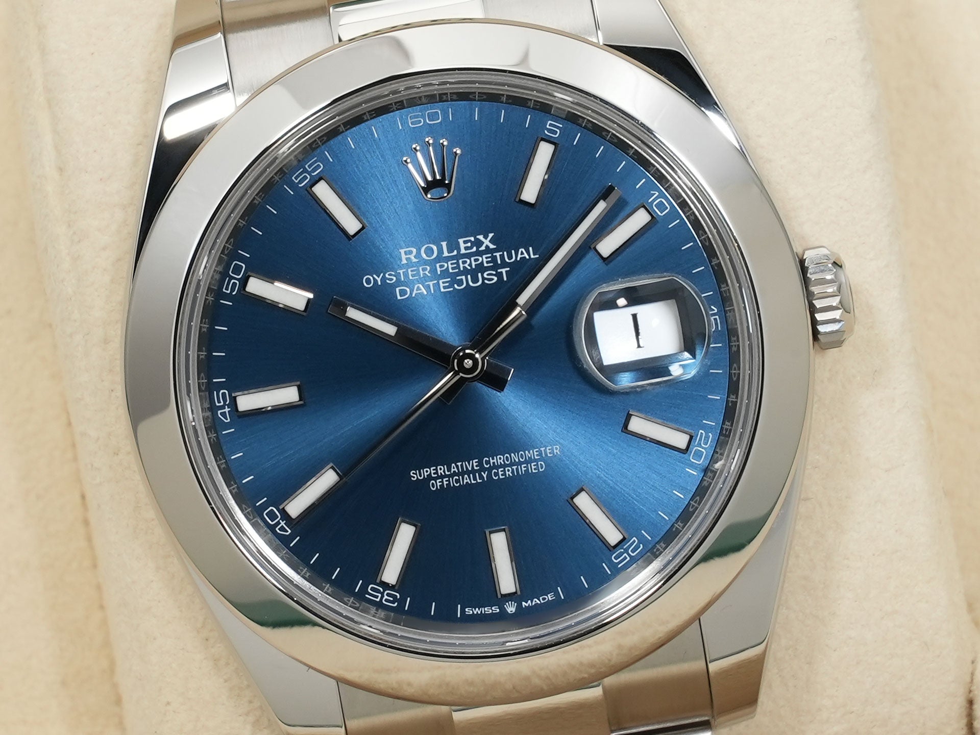 ロレックス デイトジャスト41 Ref.126300 ステンレススチール ブライトブルー文字盤 オイスターブレスレット 中古 m9jw2vwh