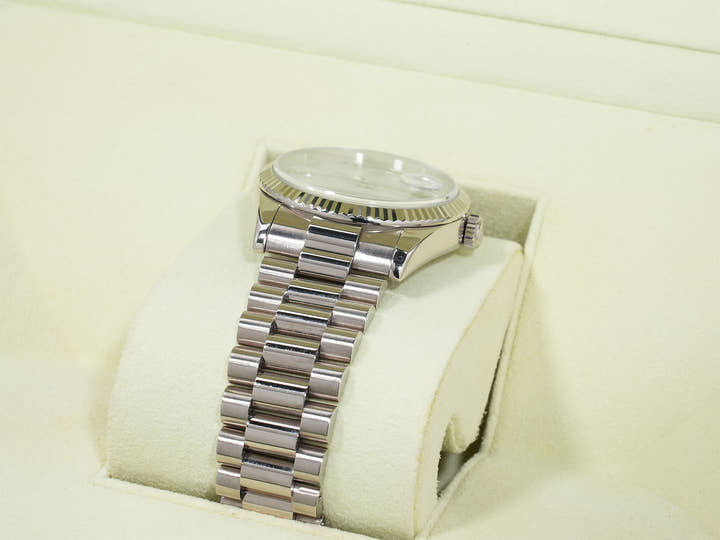 ROLEX Day-Date Ref.118239 2BR White Gold Meteorite Dial Used 9bqddjrd