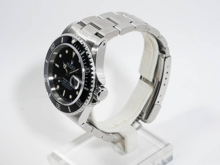 Rolex Submariner Date Ref.16610 Stainless Steel Black Dial Used tbjv4etj
