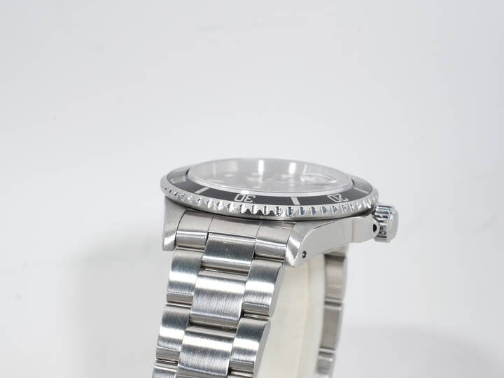 Rolex Submariner Date Ref.16610 Stainless Steel Black Dial Used tbjv4etj