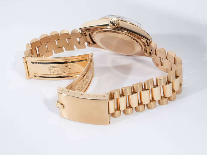 Rolex Day-Date Ref.1803/8 Yellow Gold Blue Dial Pre-owned afarufku