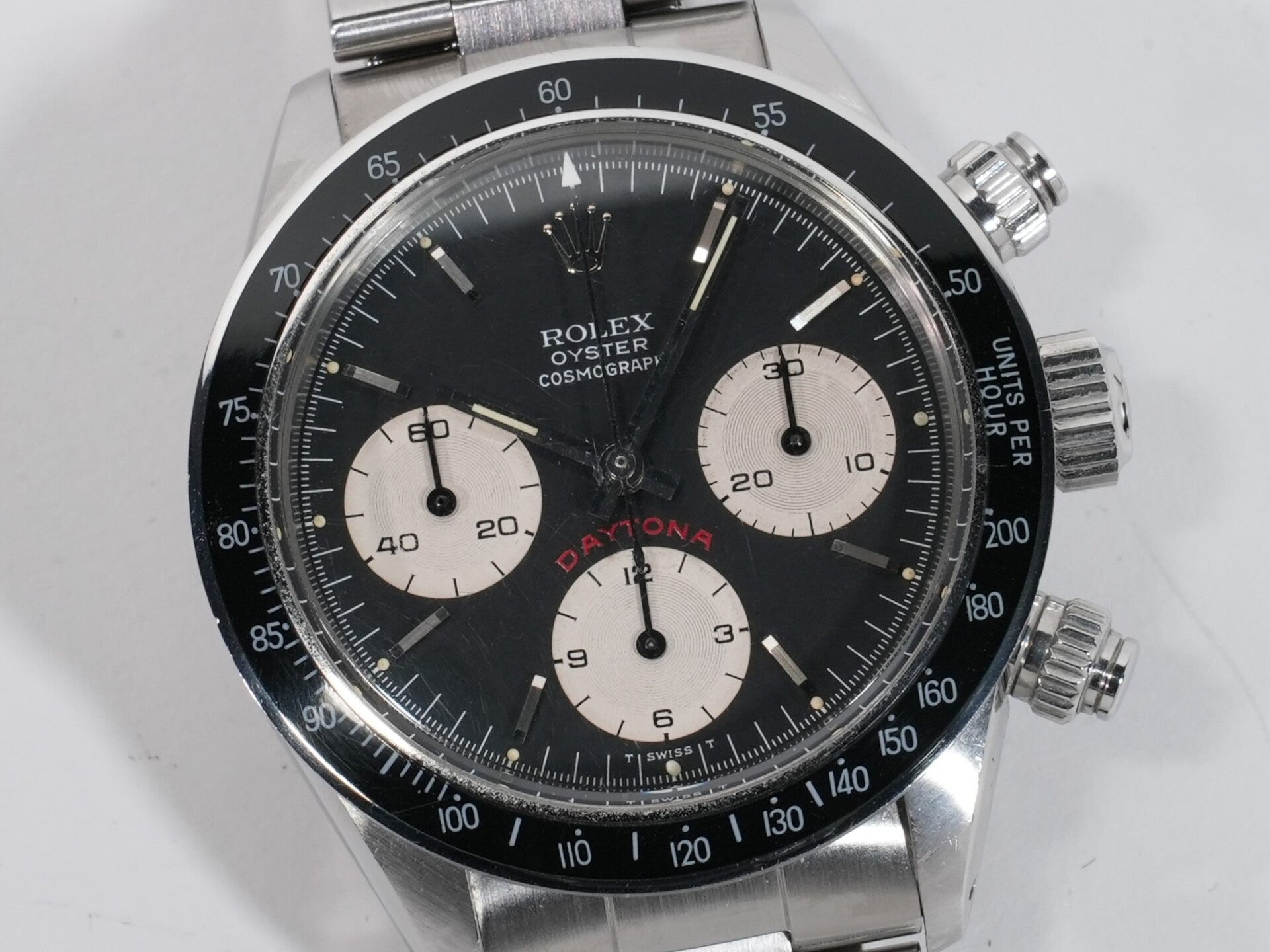Rolex Daytona Ref. 6265 Stainless Steel Black Dial Used w9h3nky9