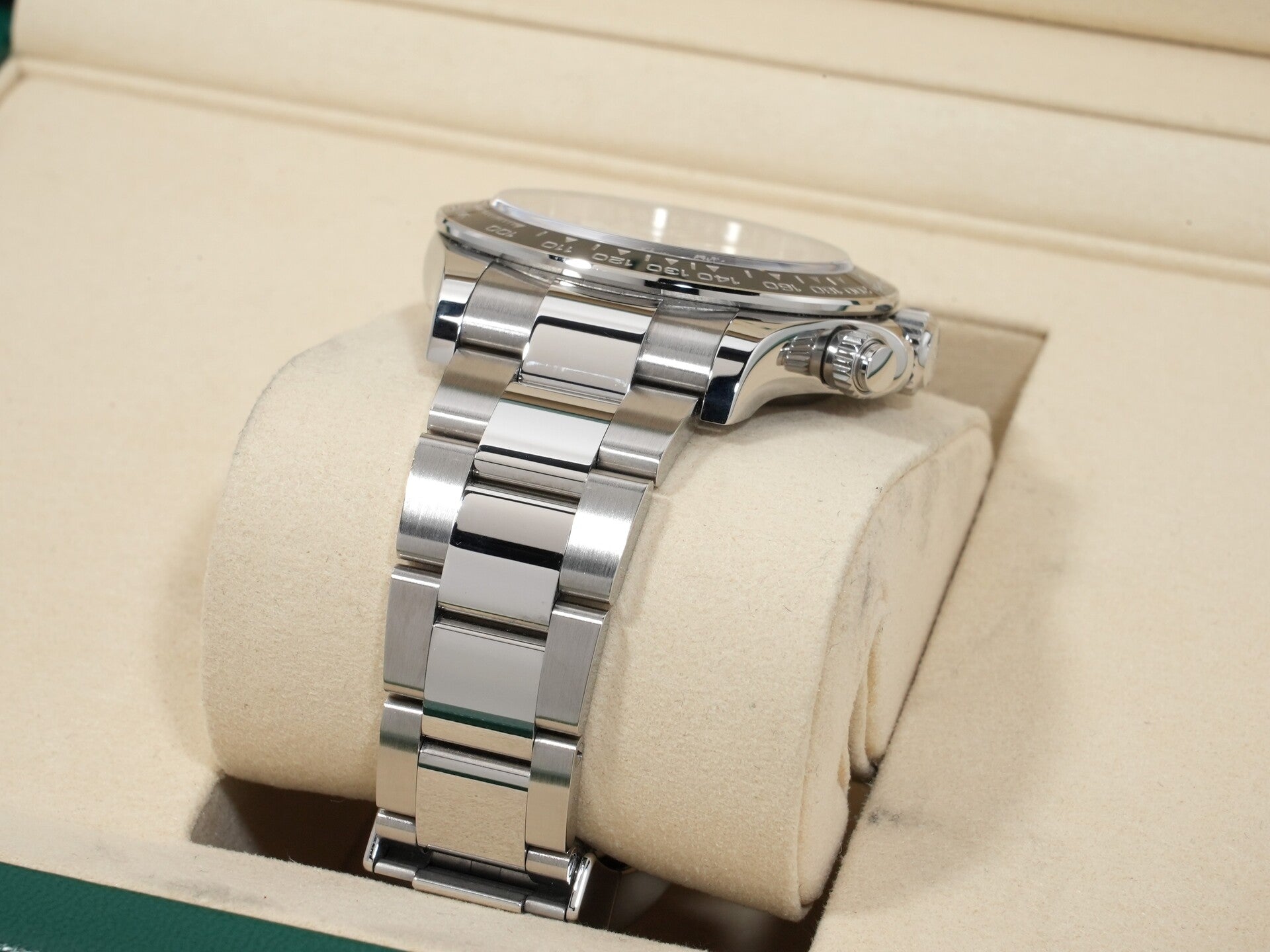 Rolex Daytona Ref. 126500LN Stainless Steel White Dial Excellent Used x9ke64an