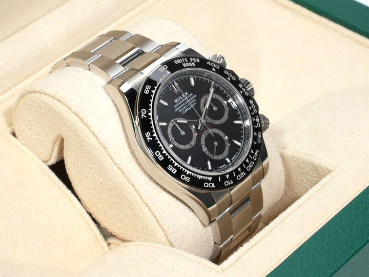 Rolex Daytona Ref. 126500LN Stainless Steel Black Dial Used bino5kuy