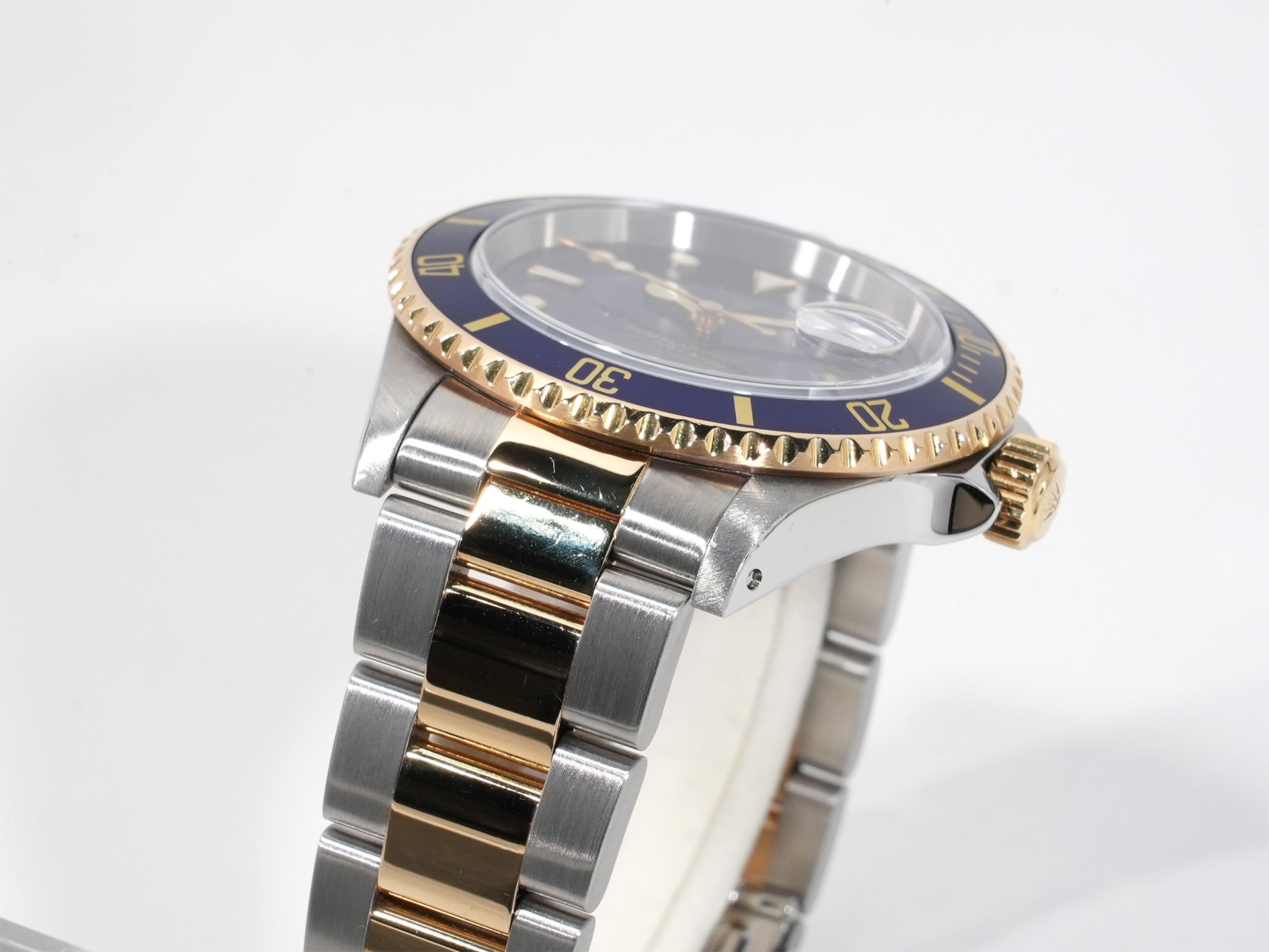 ロレックス サブマリーナー デイト Ref.16613 ステンレススチール/イエローゴールド ブルー文字盤 美中古 h7exnr98