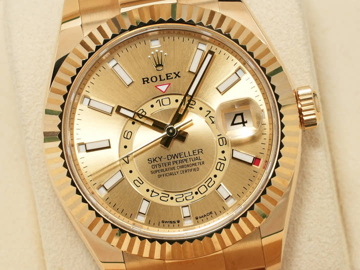 Rolex Sky-Dweller Ref. 336938 Yellow Gold Champagne Dial Pre-owned 86su5imy