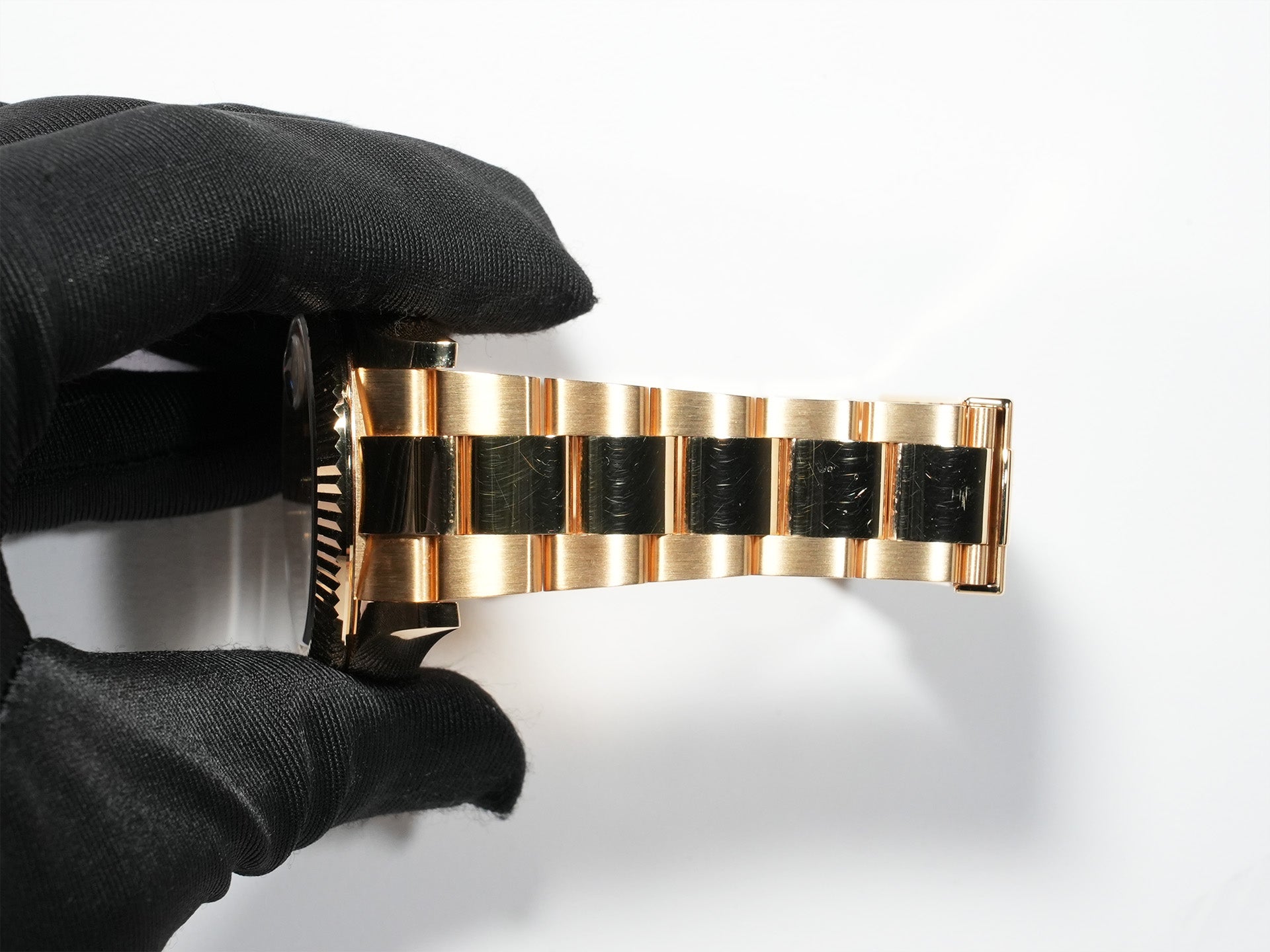 Rolex Sky-Dweller Ref. 336938 Yellow Gold Champagne Dial Pre-owned 86su5imy