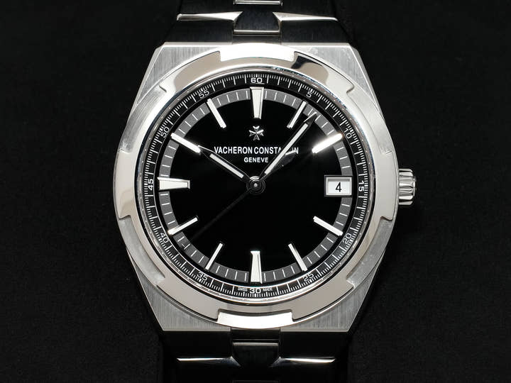 ヴァシュロンコンスタンタン オーヴァーシーズ Ref.4500V/110A-B483 ステンレススチール ブラック文字盤 美中古 nw2yfjnh