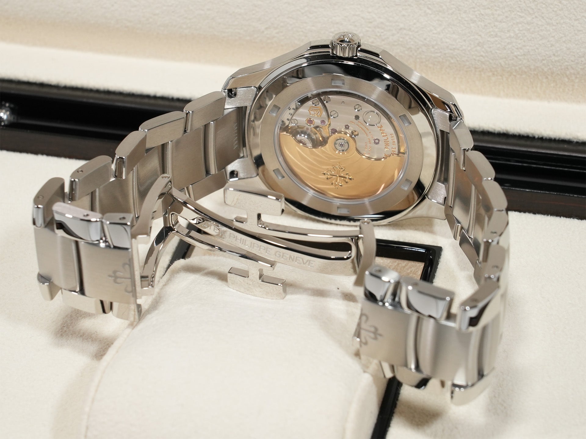 Patek Philippe Aquanaut Ref. 5167A-001 Stainless Steel Black Dial Unused 7up8r5sz