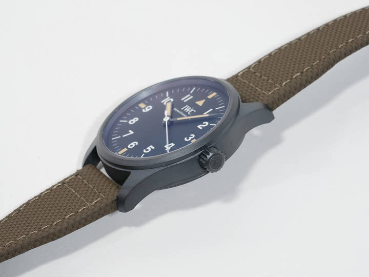 IWC Pilot's Watch Mark XVIII Hodinkee Ref.IW324801 Ceratanium Black Dial Unused i3qfwzvm