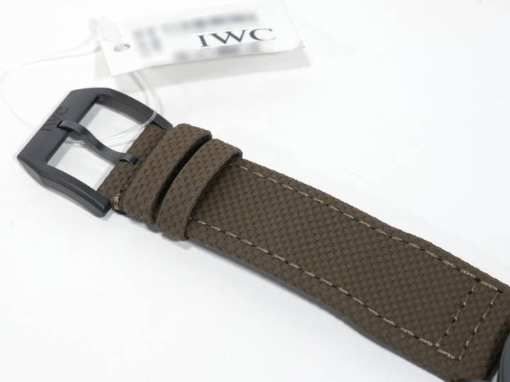 IWC Pilot's Watch Mark XVIII Hodinkee Ref.IW324801 Ceratanium Black Dial Unused i3qfwzvm