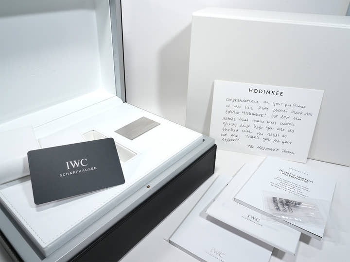 IWC Pilot's Watch Mark XVIII Hodinkee Ref.IW324801 Ceratanium Black Dial Unused i3qfwzvm