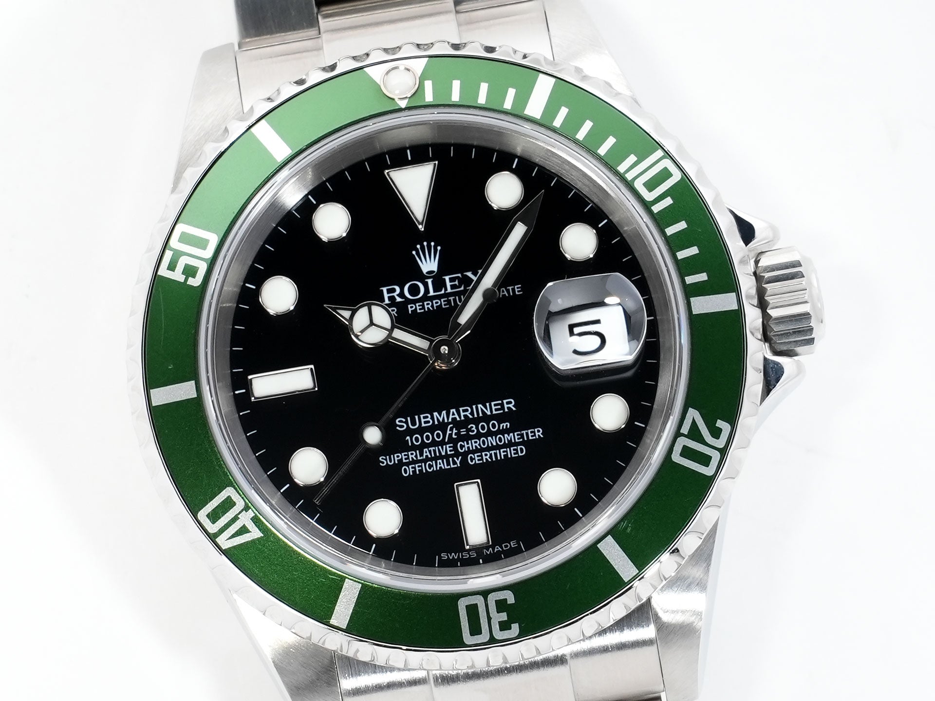 Rolex Submariner Date Ref. 16610LV Stainless Steel Black Dial Used wv4sf7jc