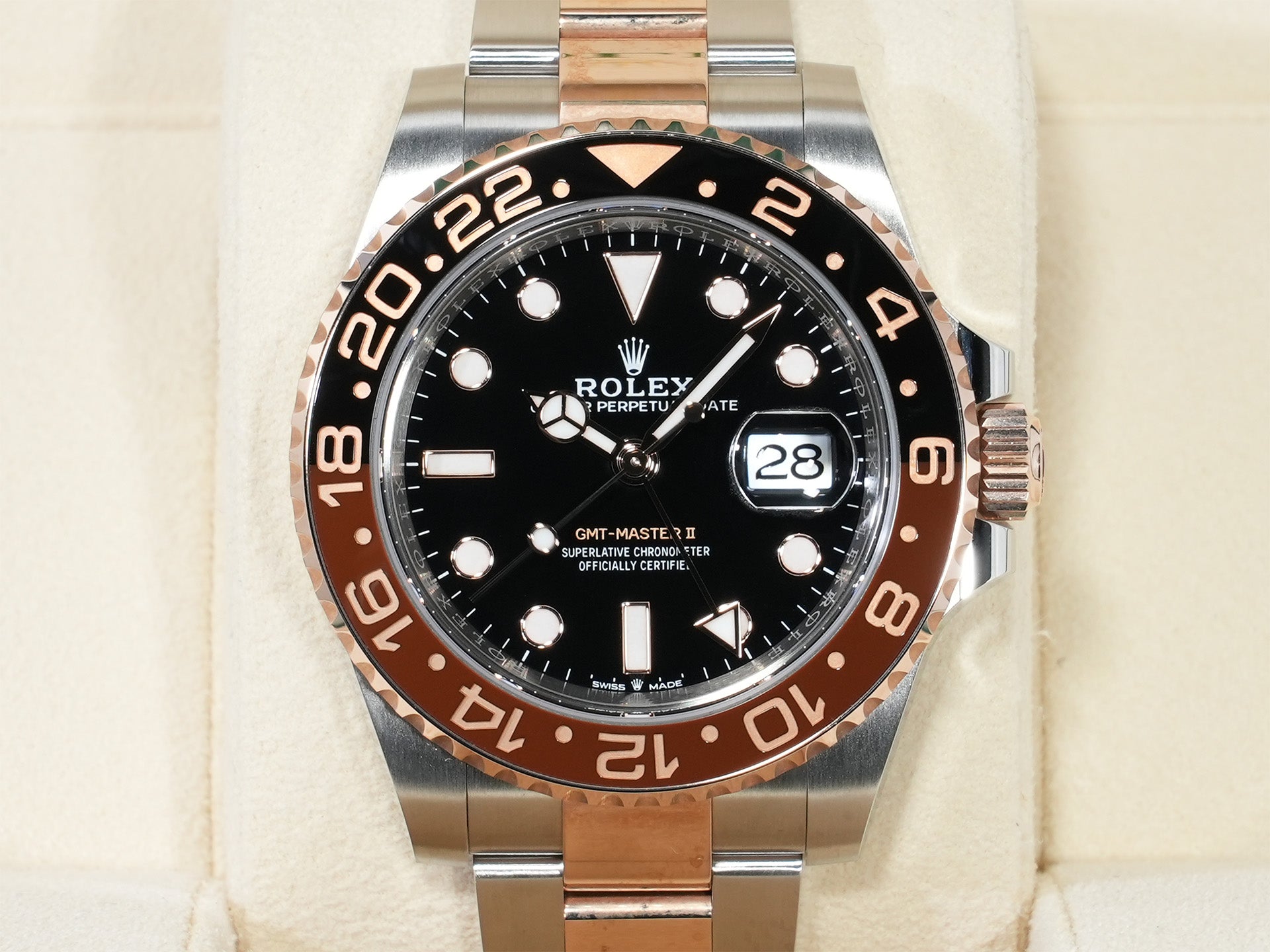 ROLEX GMT-Master II Ref.126711CHNR Stainless Steel/Everose Gold Black Dial Oyster Bracelet Unused 4be2gbpv