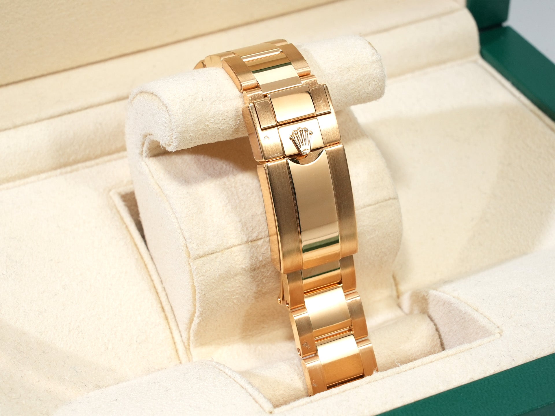 ロレックス デイトナ Ref.116508 イエローゴールド シャンパンxブラック文字盤 中古 cvamvewa