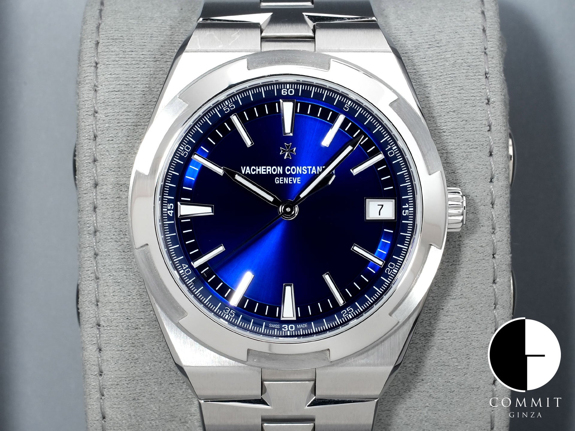 ヴァシュロンコンスタンタン オーヴァーシーズ オートマティック Ref.4520V/210A-B128 ステンレススチール ブルー文字盤 中古 bbfeb5fq