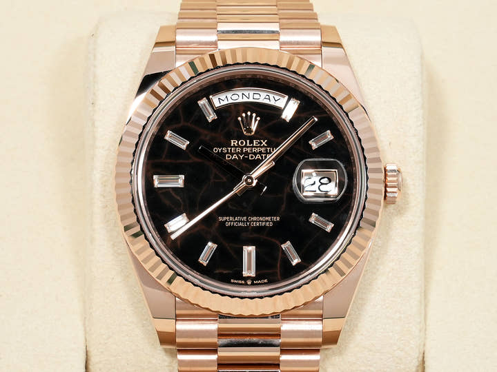 ロレックス デイデイト40 Ref.228235A エバーローズゴールド ダイヤモンド入りアイゼンキーゼル文字盤 美品 2zwok7qf