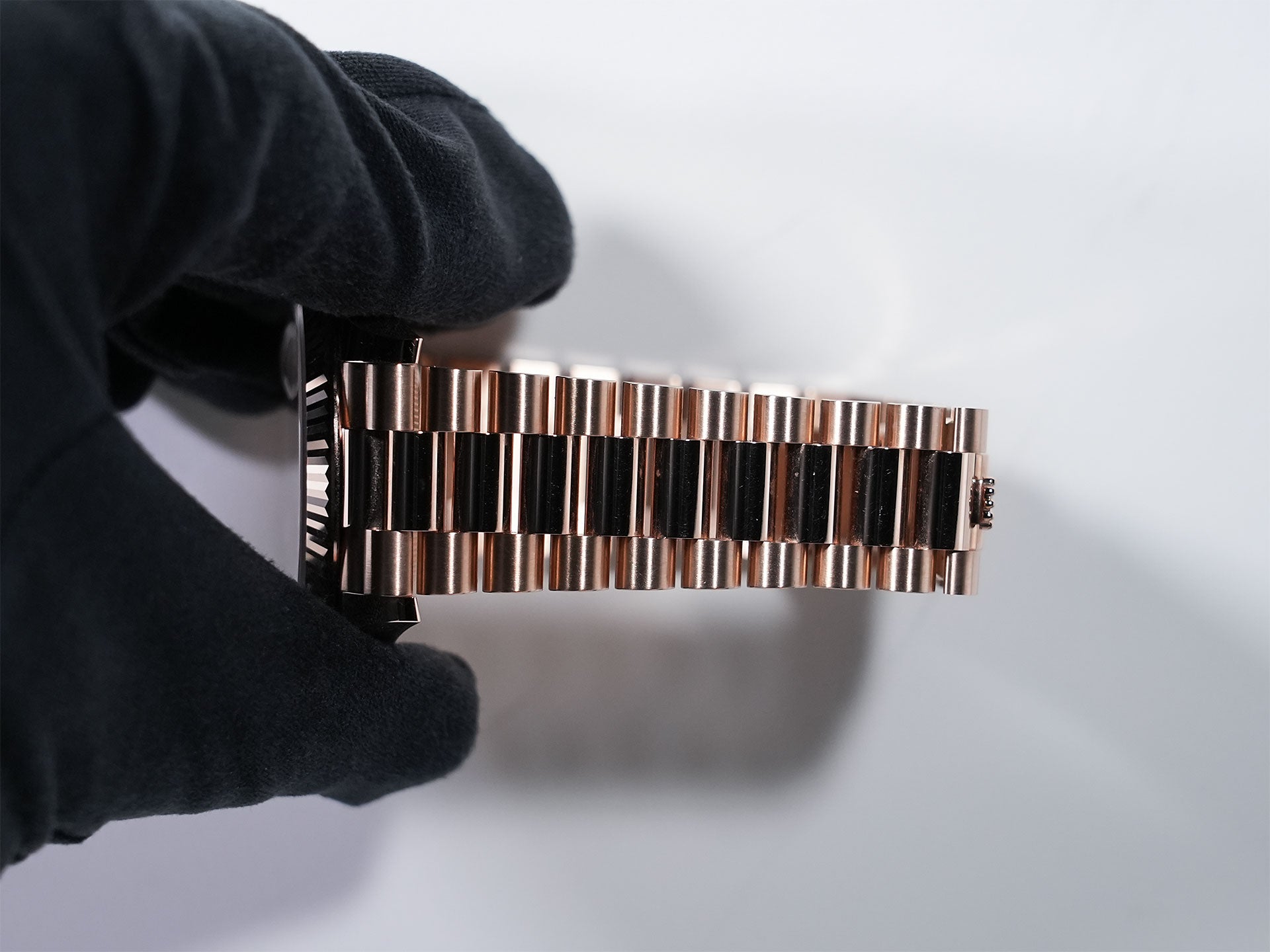 ロレックス デイデイト40 Ref.228235A エバーローズゴールド ダイヤモンド入りアイゼンキーゼル文字盤 美品 2zwok7qf