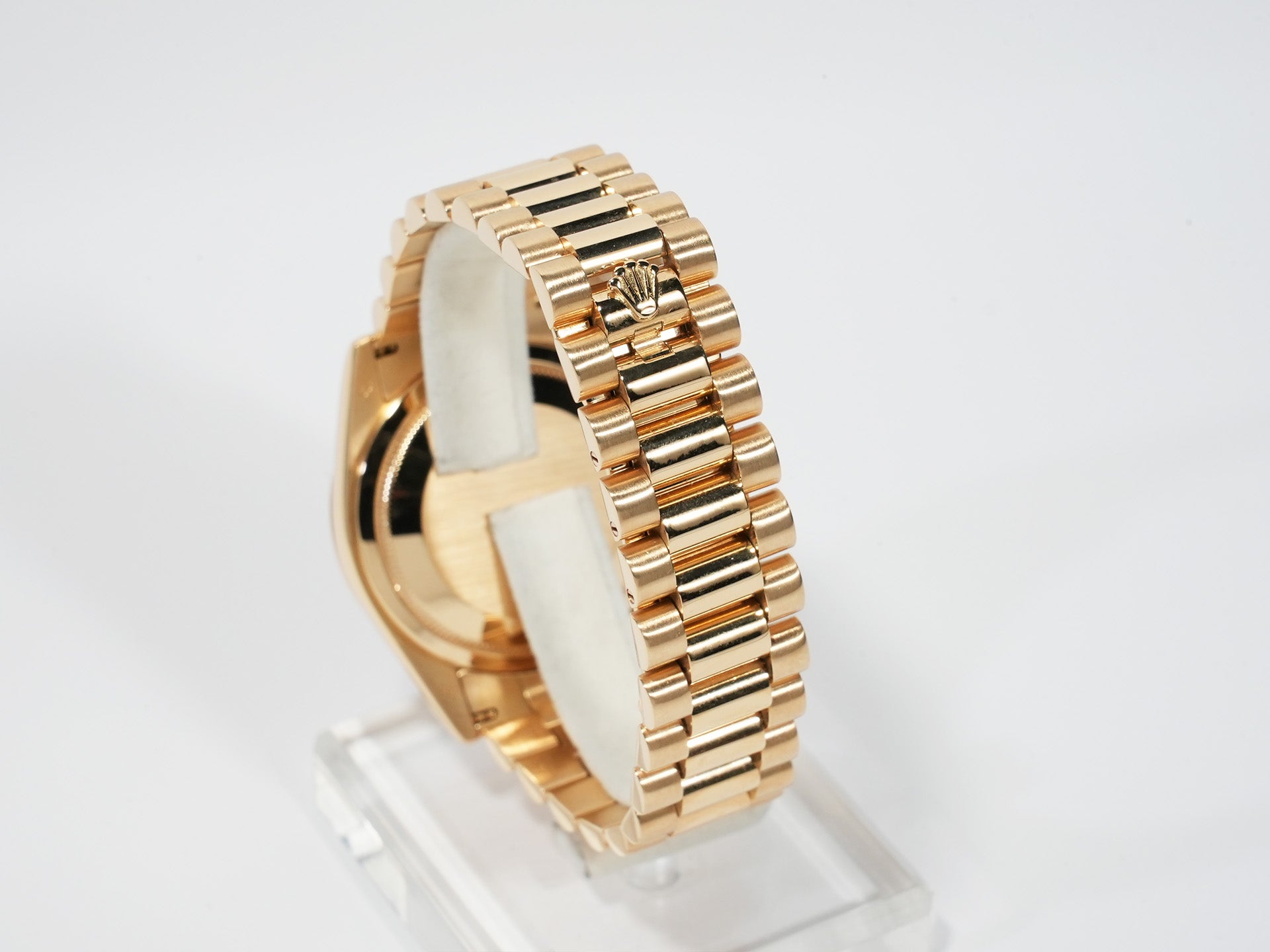 ロレックス デイデイト36 Ref.118238 イエローゴールド グリーン文字盤 中古 byp4xiv5