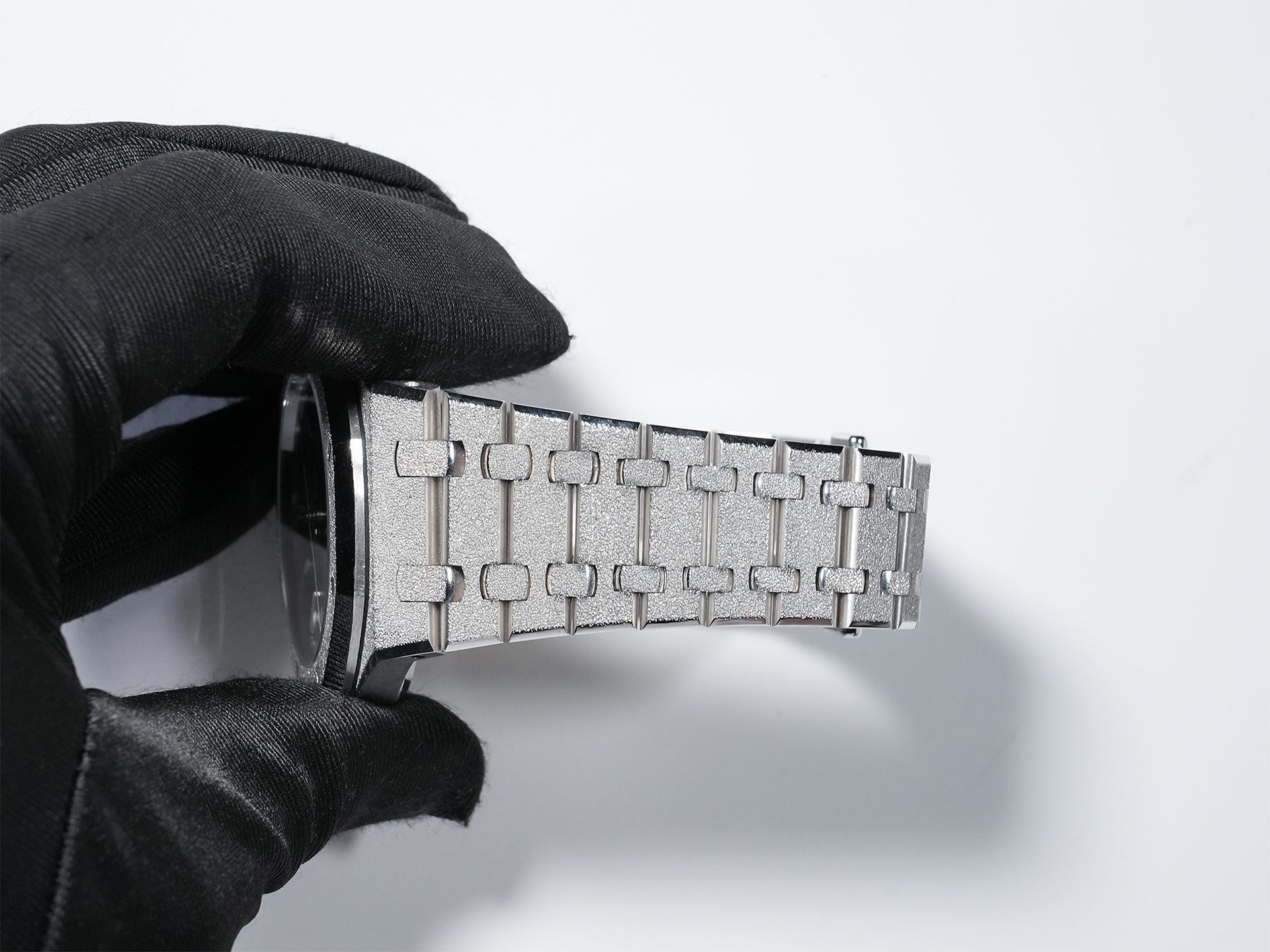 オーデマピゲ ロイヤルオーク フロステッド ゴールド Ref.15410BC.GG.1224BC.01 ホワイトゴールド ブルー文字盤 中古 3kw3dxke