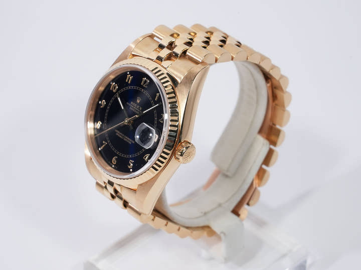 ロレックス デイトジャスト Ref.16018 イエローゴールド ブルーステラボイラーゲージ文字盤 中古 j7senwe6