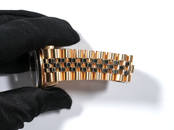 ロレックス デイトジャスト Ref.16018 イエローゴールド ブルーステラボイラーゲージ文字盤 中古 j7senwe6