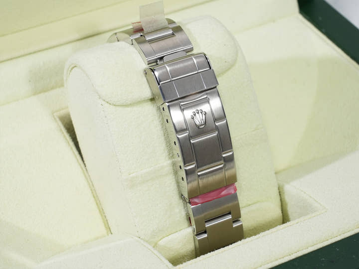 ROLEX Sea-Dweller Ref.16600 Stainless Steel Black Dial Dead Stock krujv497