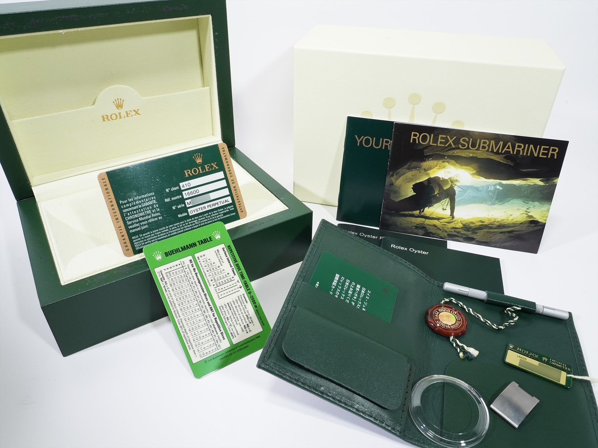 ROLEX Sea-Dweller Ref.16600 Stainless Steel Black Dial Dead Stock krujv497