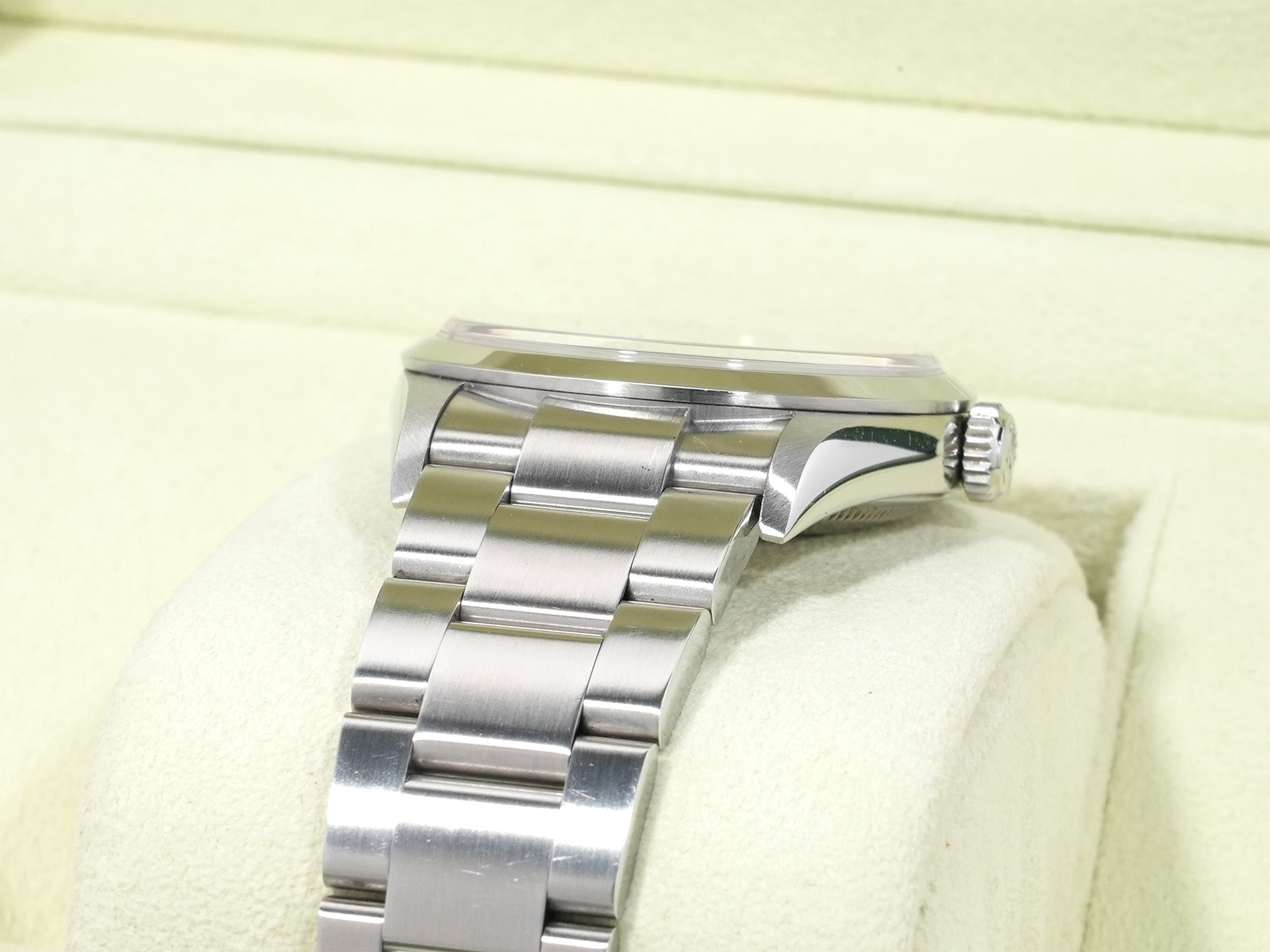 ロレックス エクスプローラーI Ref.114270 ステンレススチール ブラック文字盤 オイスターブレスレット 中古 9zhbpqsj